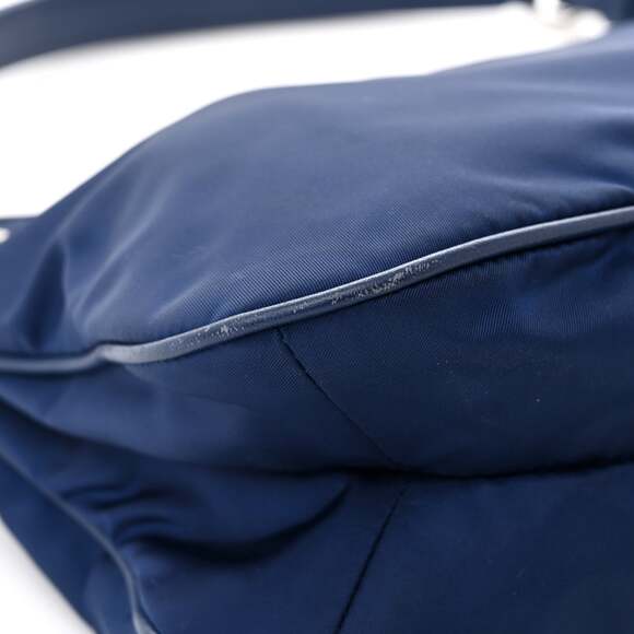 Tessuto Nylon Soft Calfskin Shoulder #197511P69B - Picture 13 of 13